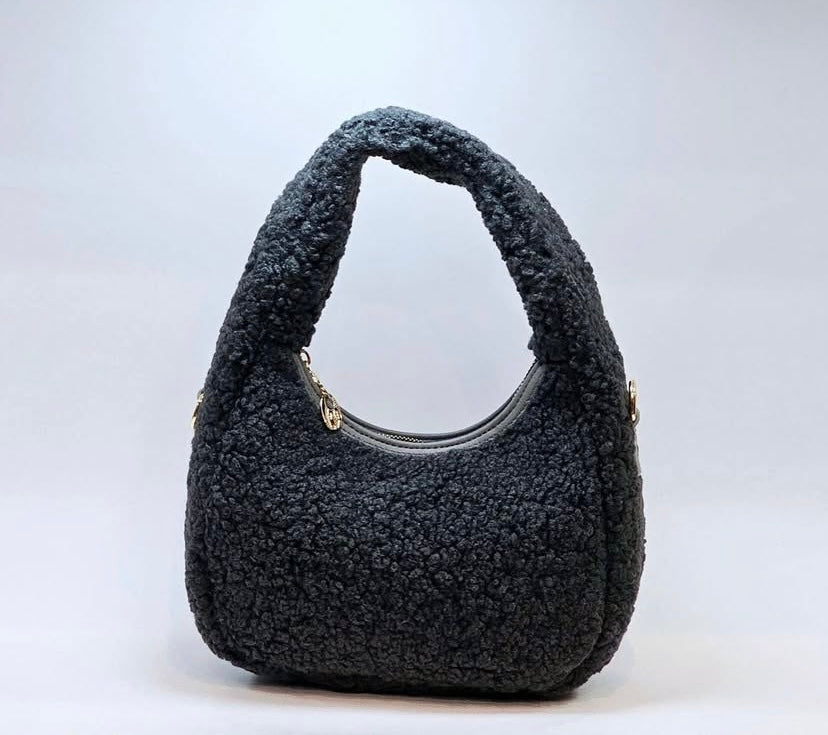 Fluff Peluş Omuz Ve Çapraz Askılı Çanta