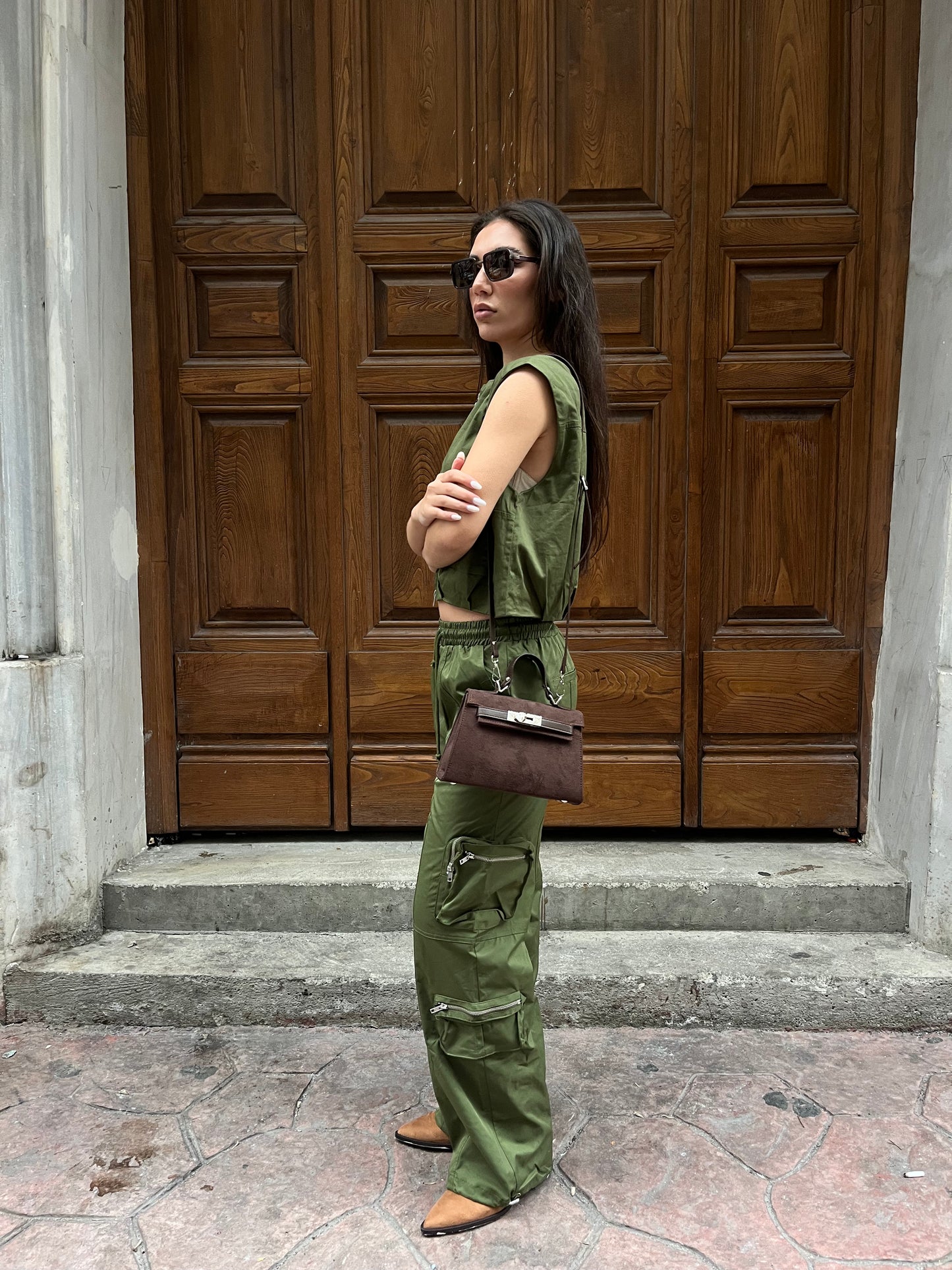 Sienna Süet Dokulu Kilit Detaylı Çapraz Çanta